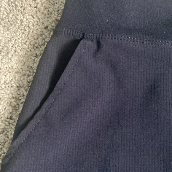 Orvis Black Ladies Skort M - Picture 5 of 7